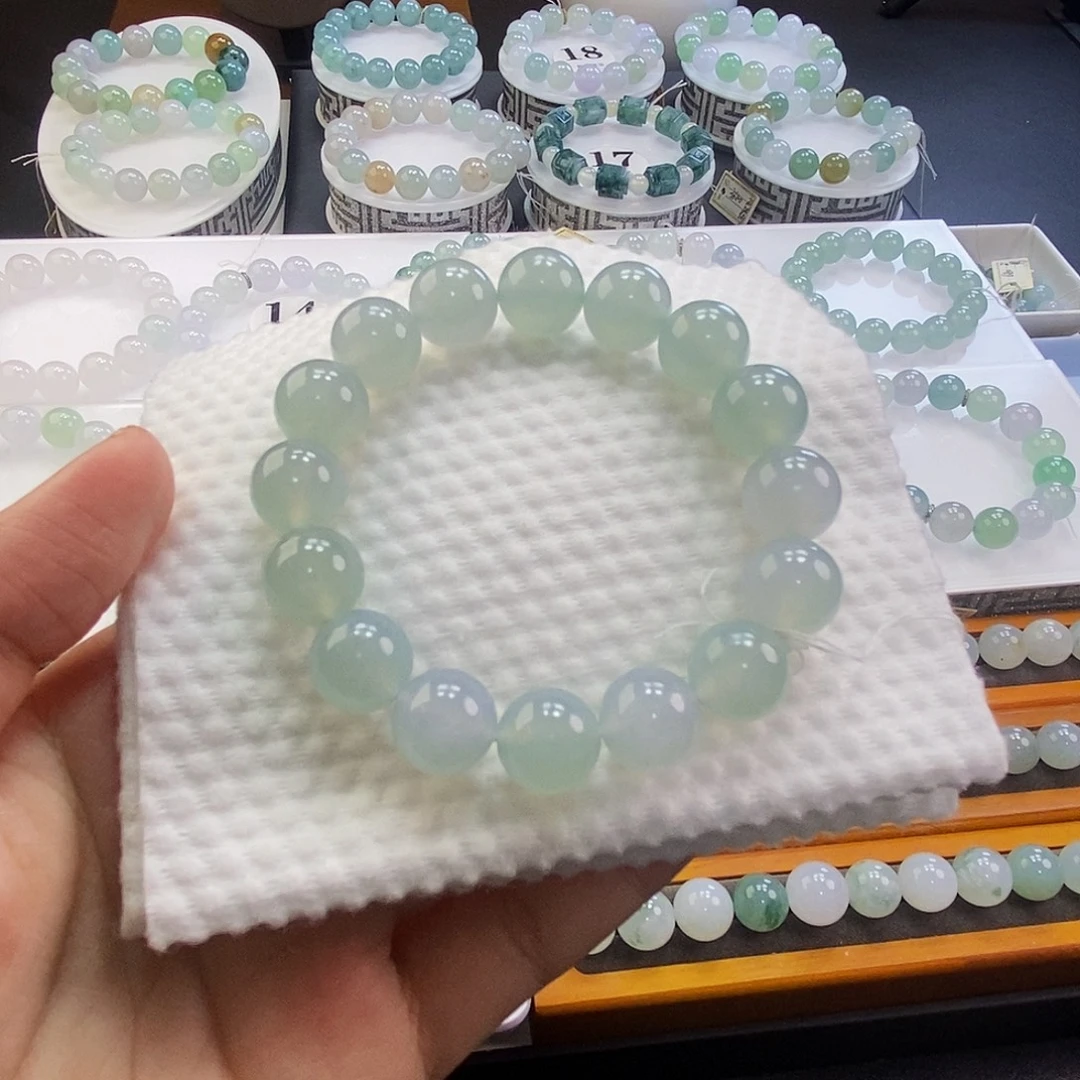 定制翡翠未镶嵌翡翠卡12