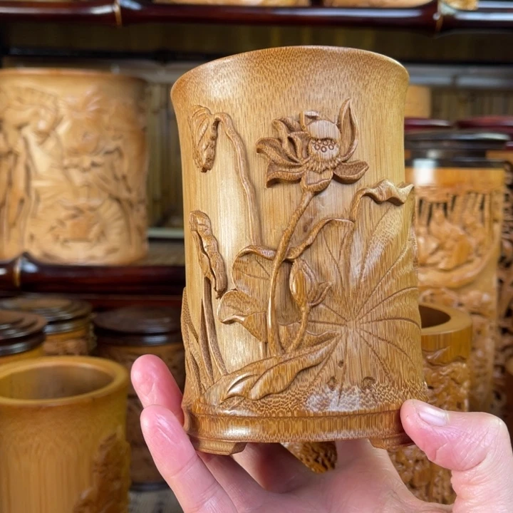 号***子竹荷花老料小笔筒