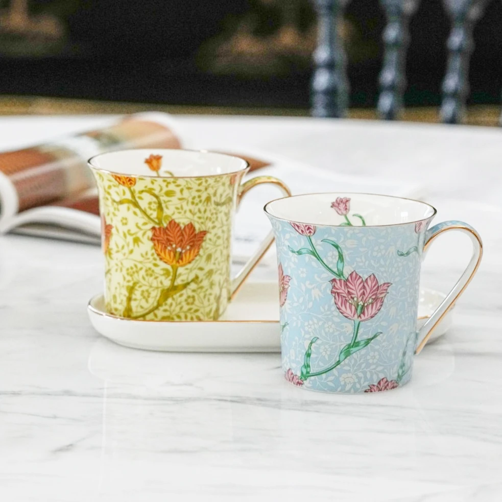 【奇居】快乐郁金香创意新骨瓷杯具咖啡杯碟礼盒套装 情侣对杯