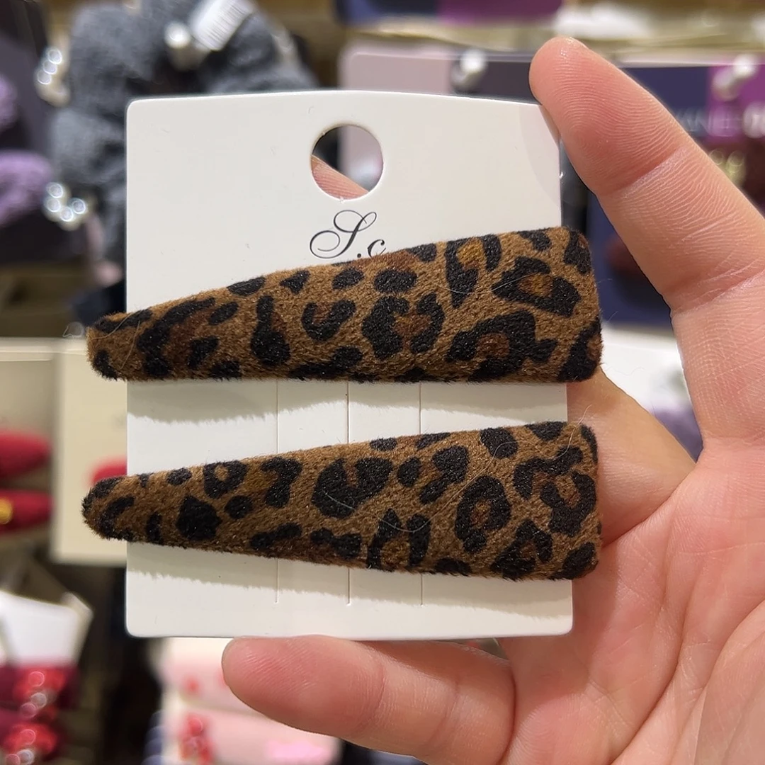 布艺非金属豹纹拜拜夹