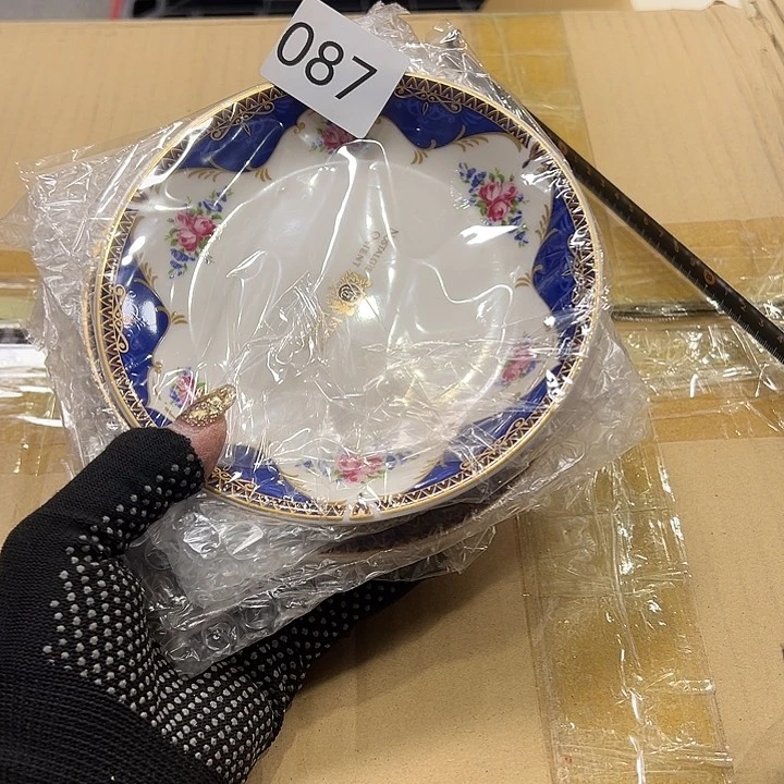 茶宠W*Q我的手机快没有电了我在外面