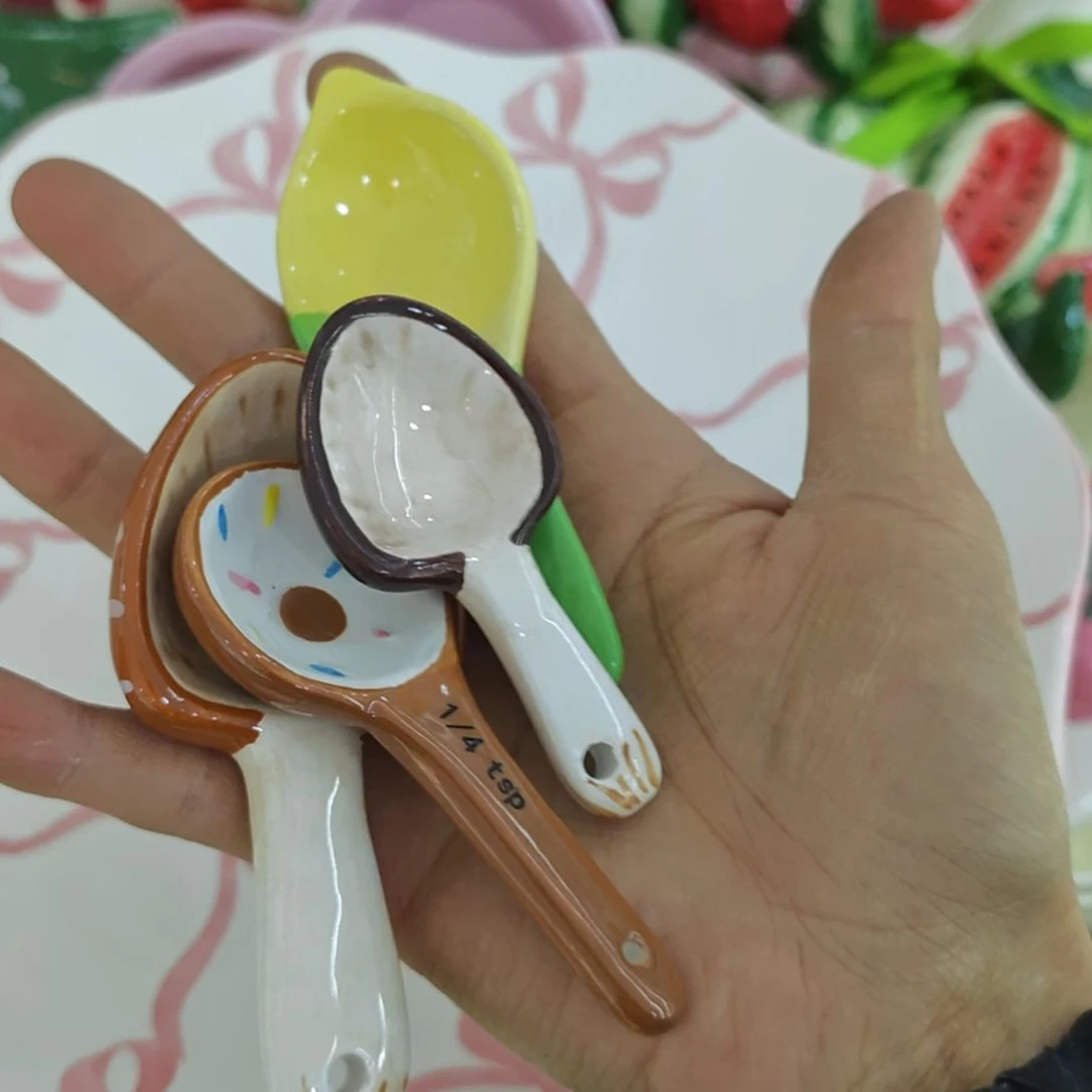 菠***.微瑕陶瓷不退不换满28包邮，磕碰售后附带开箱视频方可售后