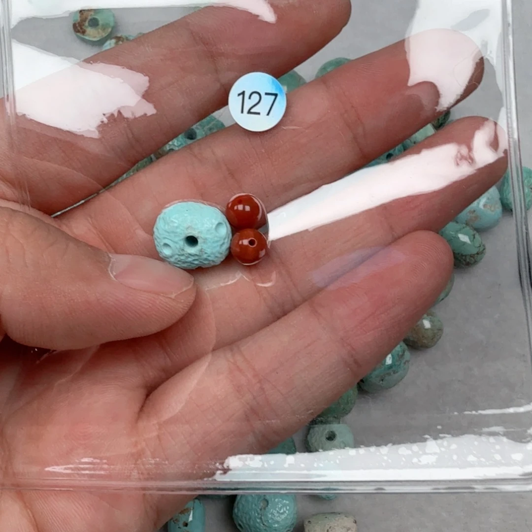 南红玛瑙未镶嵌珠宝奇石
