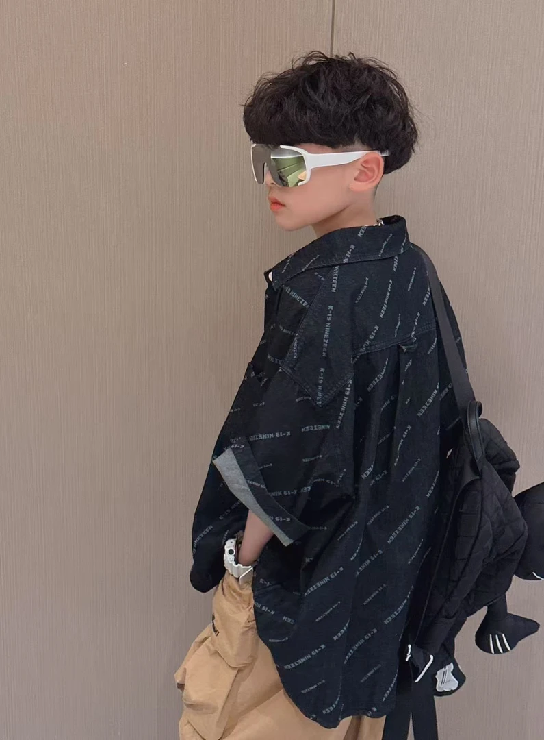 【蜡小新】【高街男孩】高级感拉满的牛仔衬衫，模特穿150，