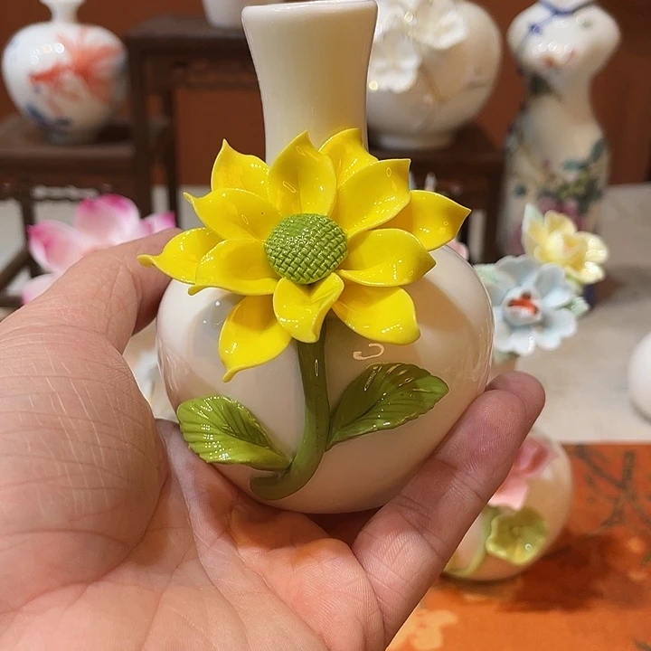其他手工陶瓷精致摆件