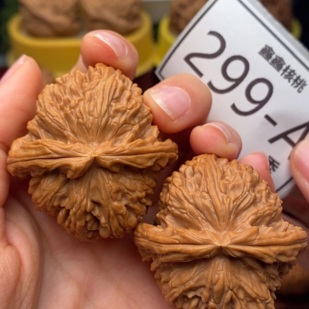 文玩核桃把件白狮子42，