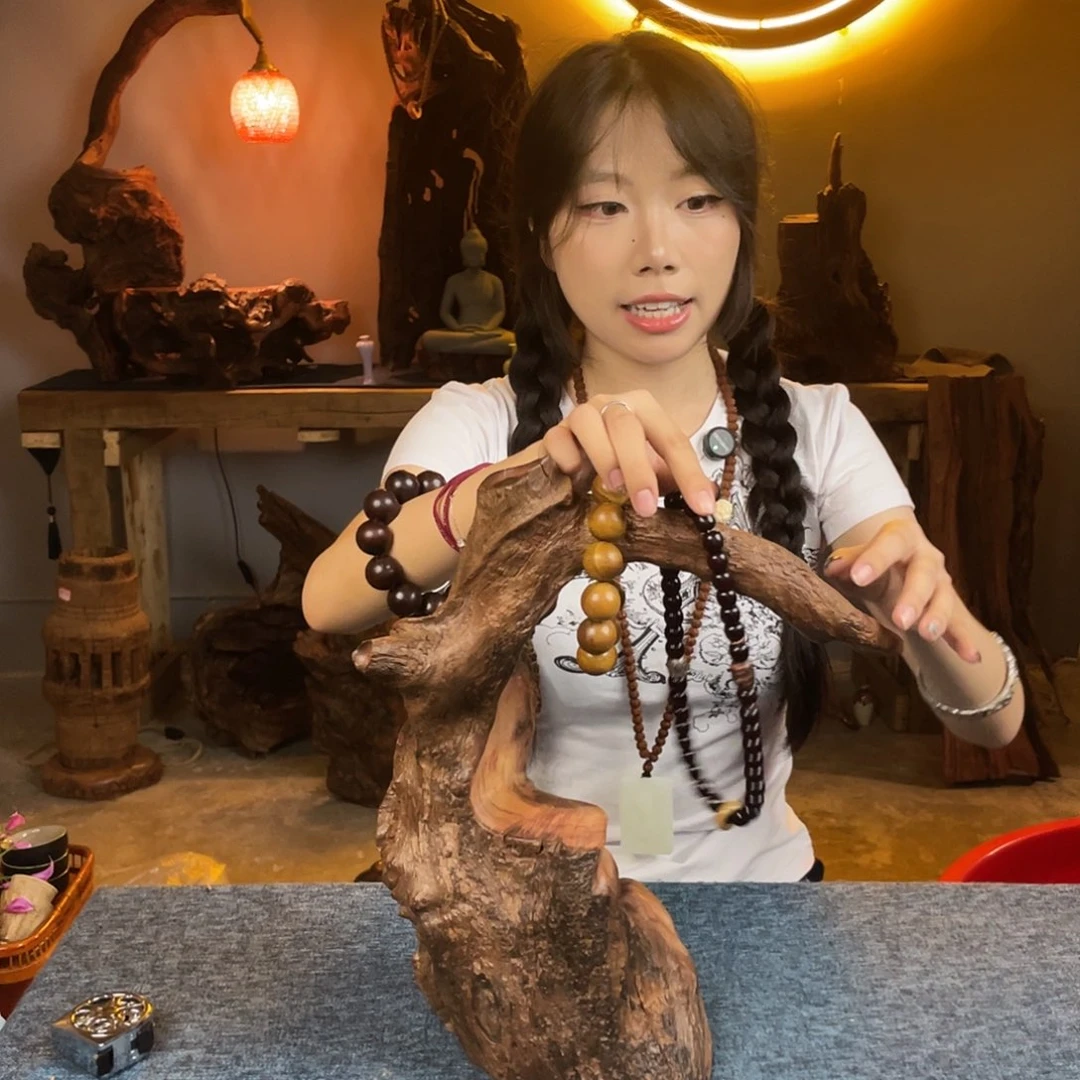 侘及木作硬木摆件