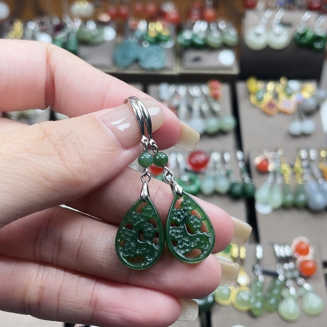 和田玉银S925镶嵌耳饰