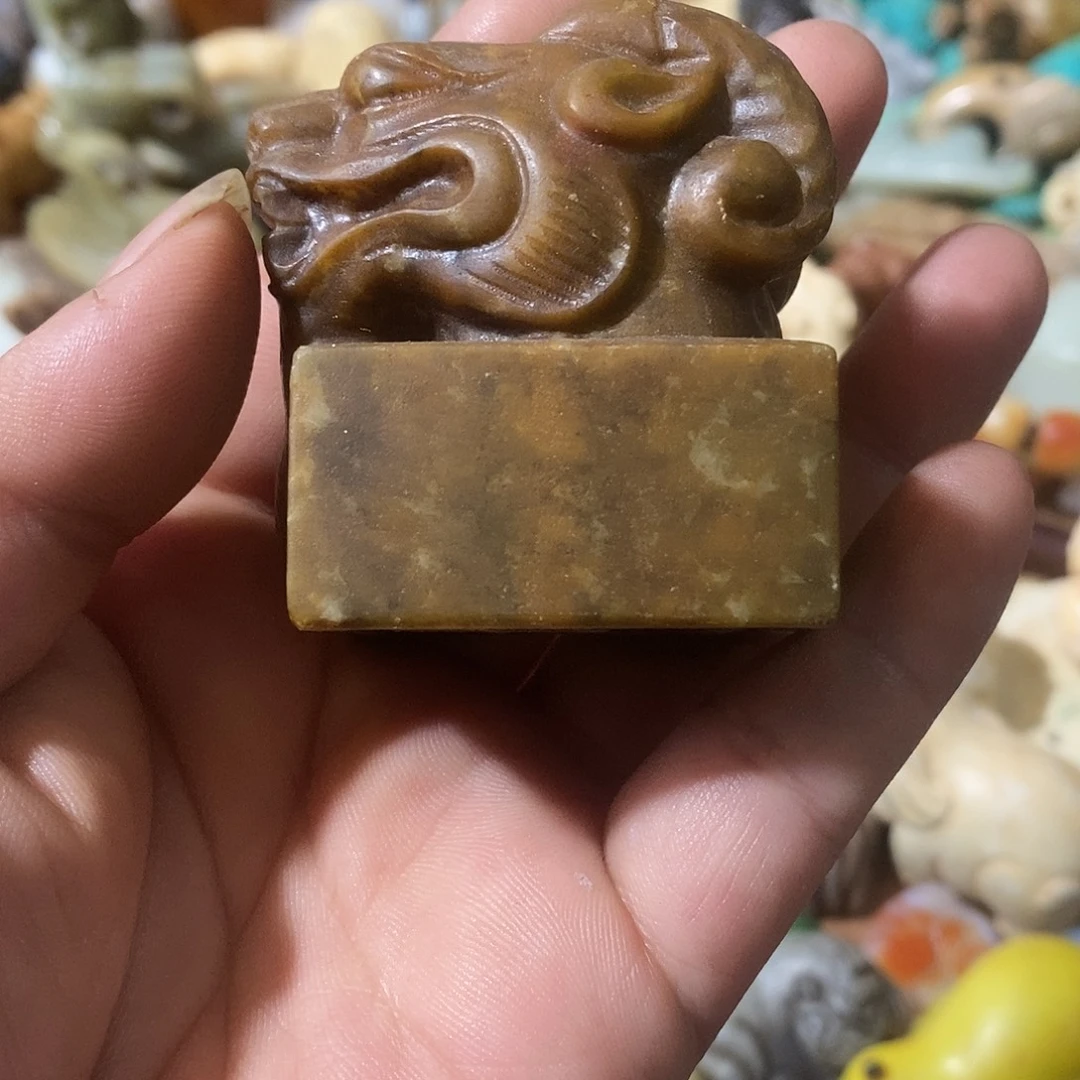 和田玉（糖玉）未镶嵌挂件