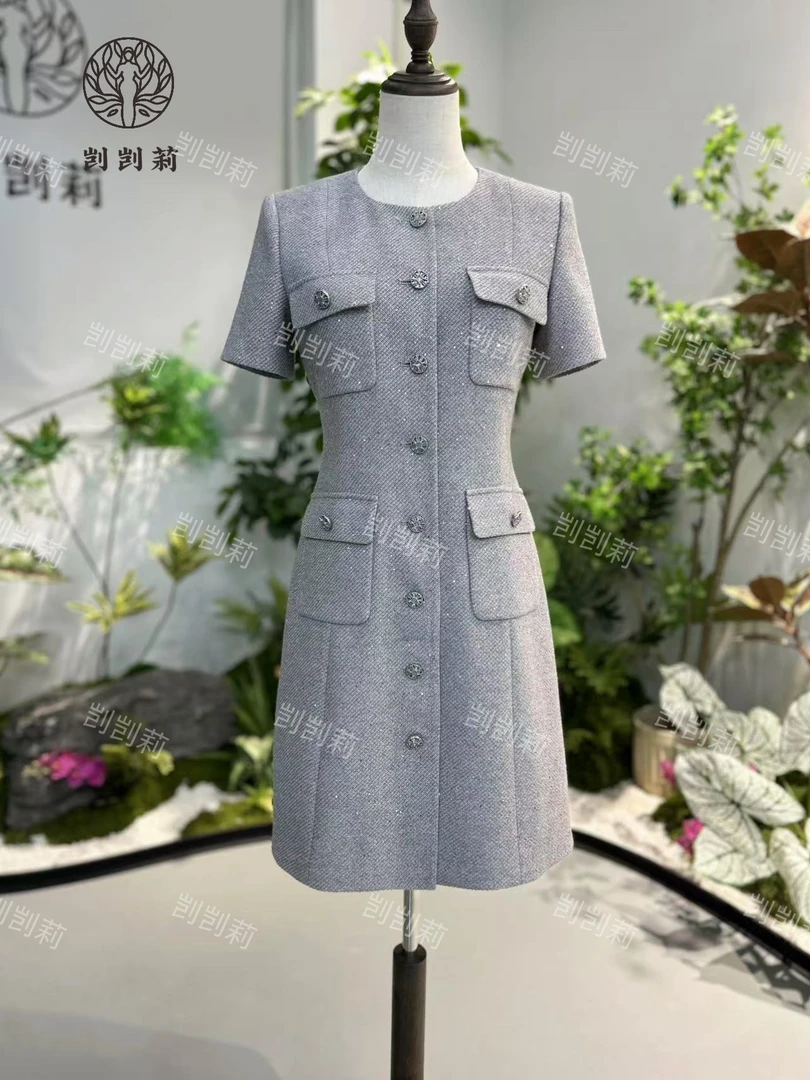 剀剀莉（星空短款）新款醋酸莱赛尔桑蚕丝绵羊毛混纺银灰色连衣裙