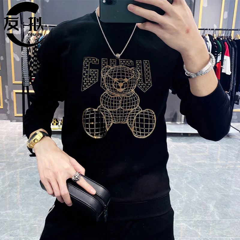 欧洲站轻奢新款秋冬季卫衣男士上衣潮牌小熊烫钻套头长袖加绒外套