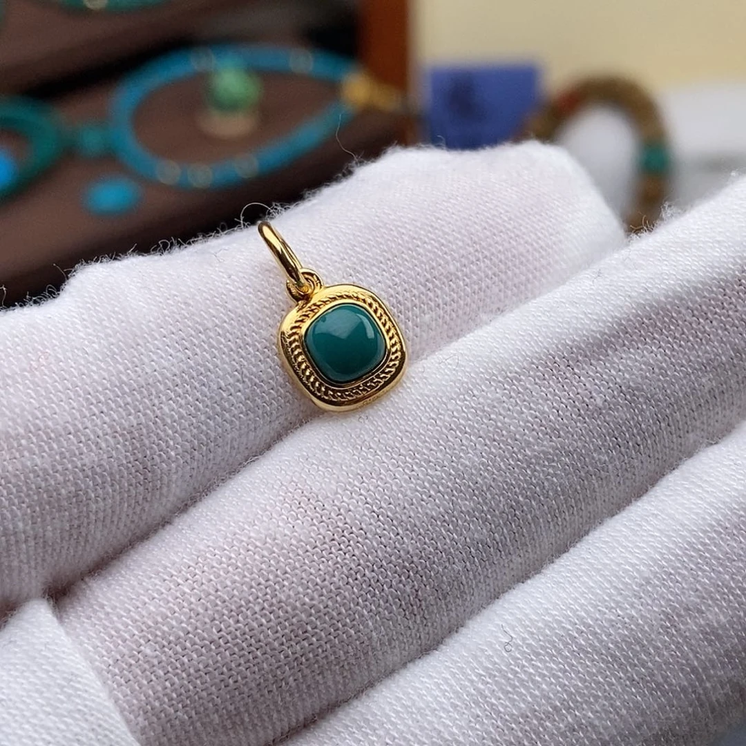 绿松石18K金镶嵌绿松石配饰