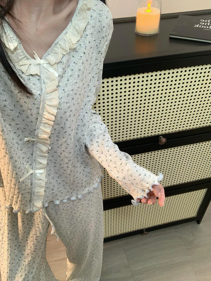 温柔精致小碎花开衫长袖睡衣女春秋款2025新款家居服大码套装外穿