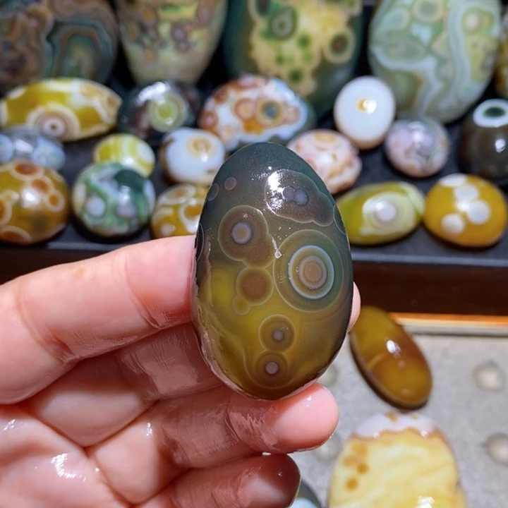未镶嵌玛瑙/玉髓珠宝半成品151