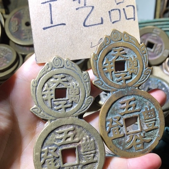 铜现代工艺品老铜翻砂