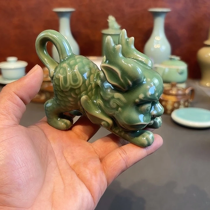 瓷片龙泉青瓷福利青瓷