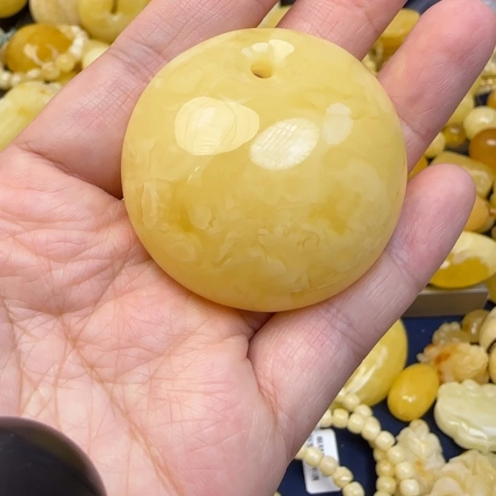 未镶嵌颈饰蜜蜡天然蜜蜡
