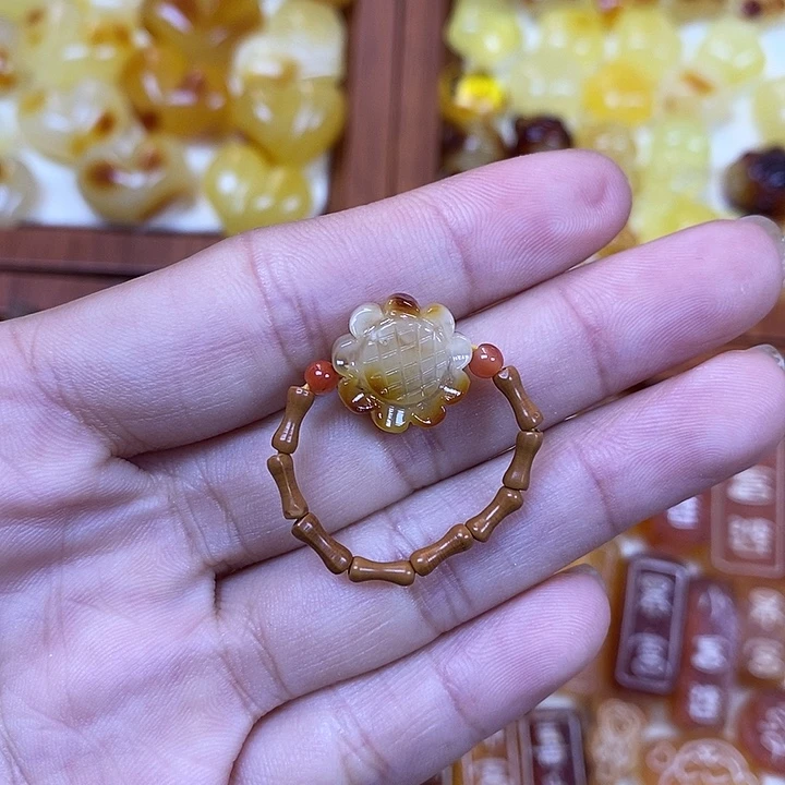 吊坠橄榄核福利戒指