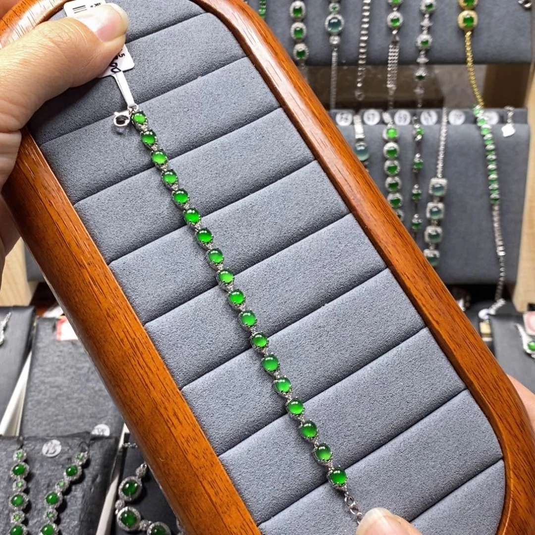 翡翠颈饰银S925镶嵌A***h18个单面