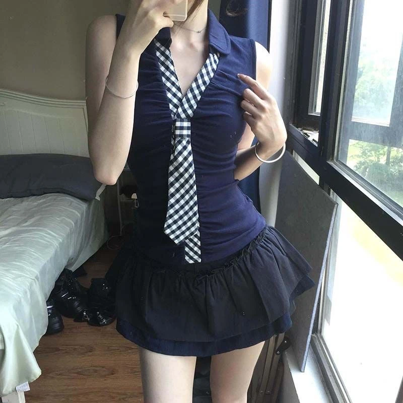 大码胖MM美式格纹领带翻领T恤女夏季遮肉显瘦高腰短裙学院风套装