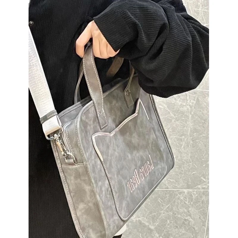小众韩版复古百搭笔记本电脑包女好看适用华为14苹果单肩手提包