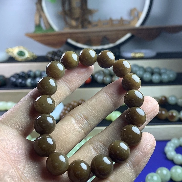 和田玉未镶嵌手串