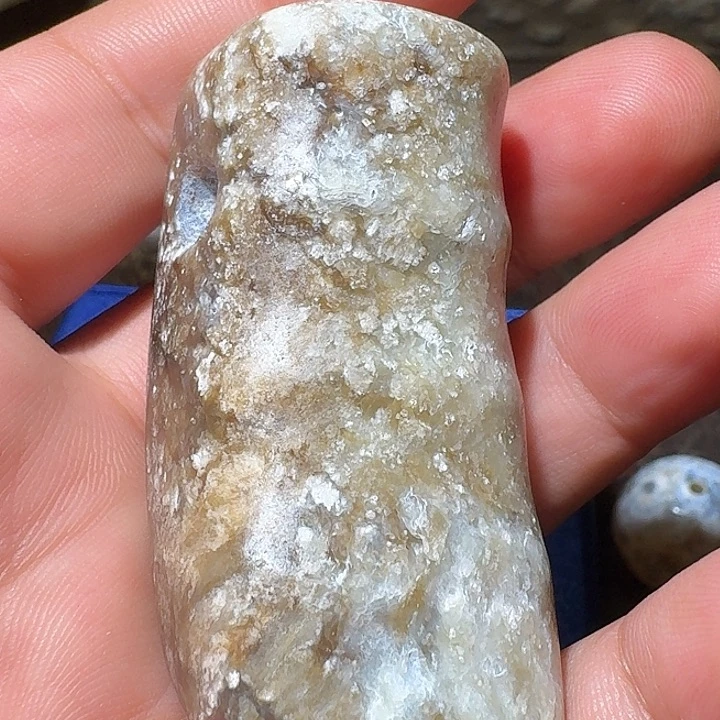 和田玉（糖玉）未镶嵌颈饰陶*