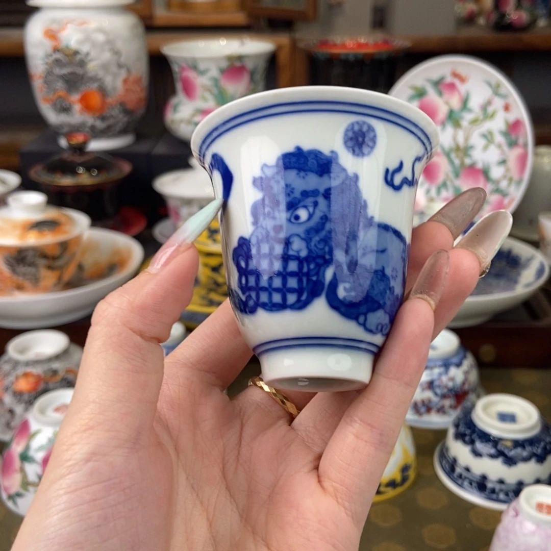 陶瓷艺术家的作品是陶瓷的
