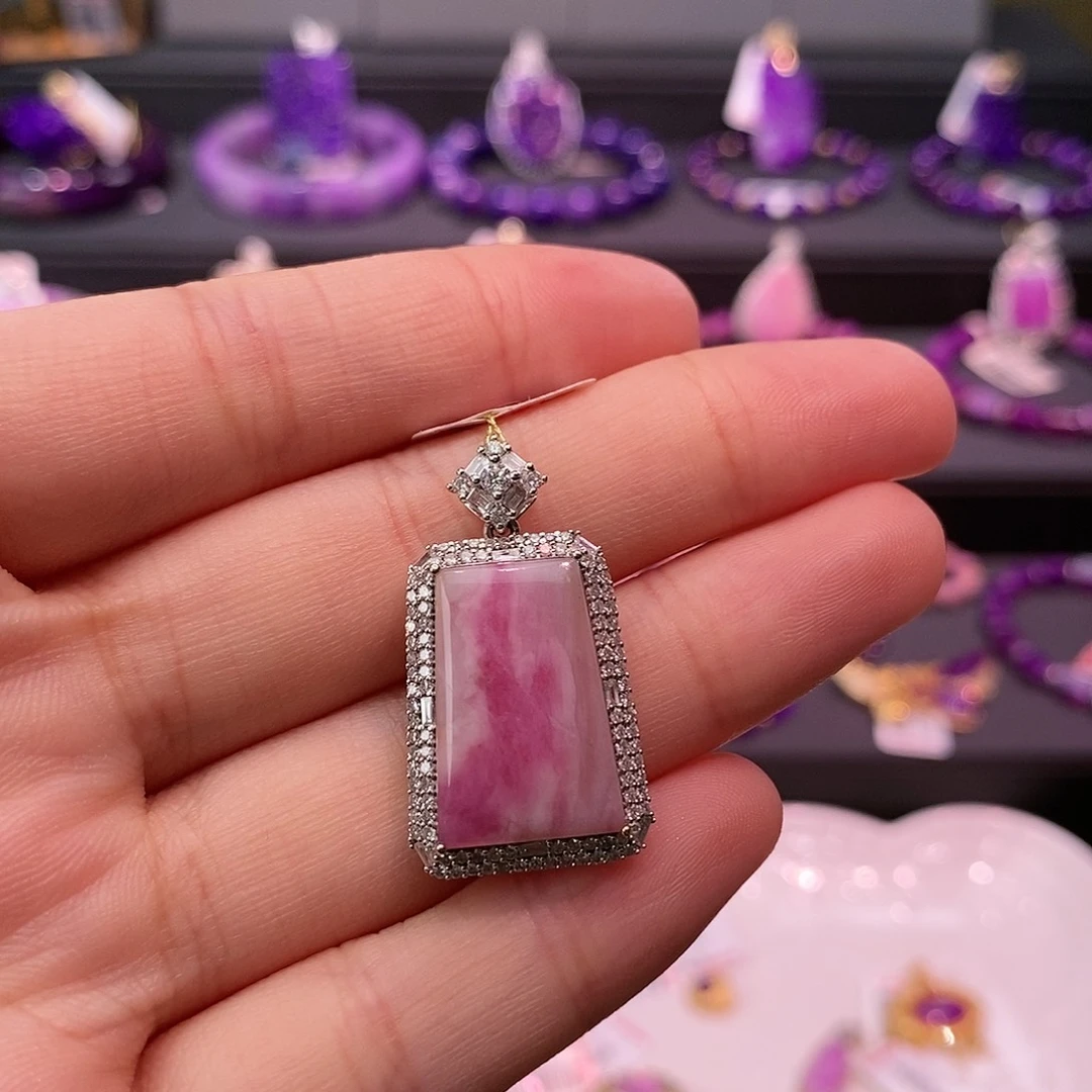 苏纪石（舒俱来）18K金镶嵌吊坠(不含链)