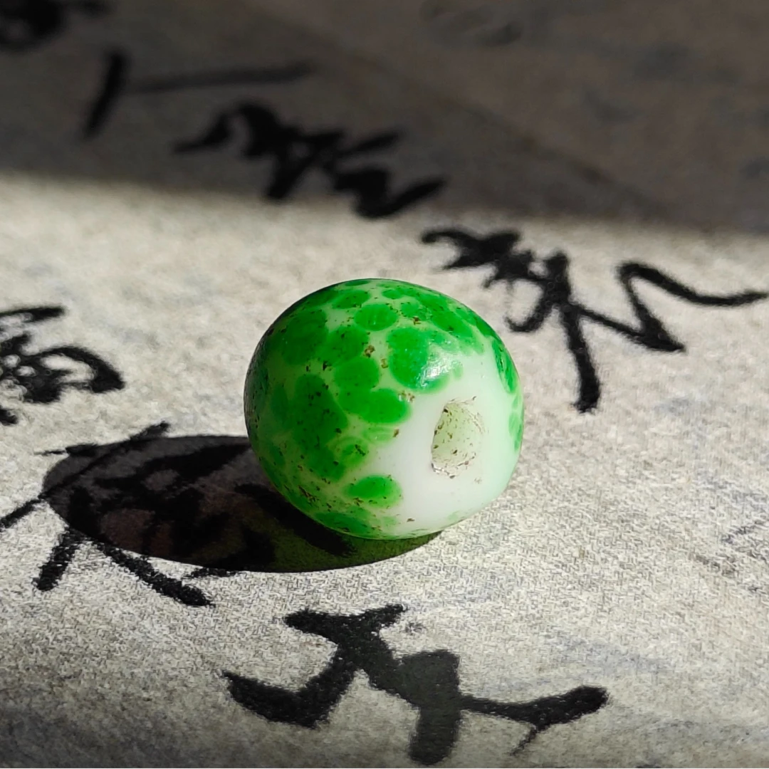 藏传老琉璃珠子直径10.6毫米左右 包浆压痕 多宝手串配饰