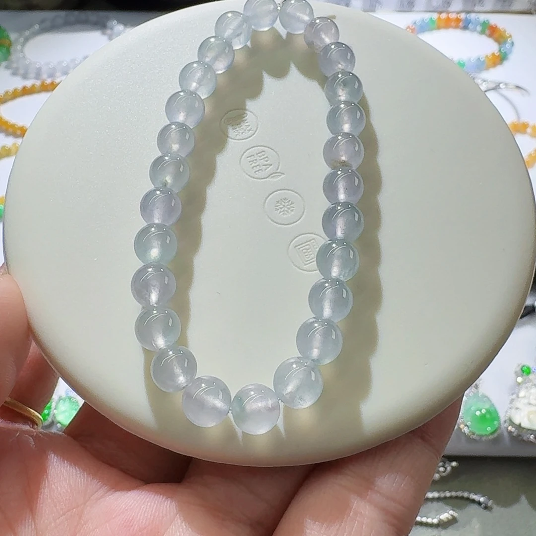 翡翠颈饰未镶嵌裸石