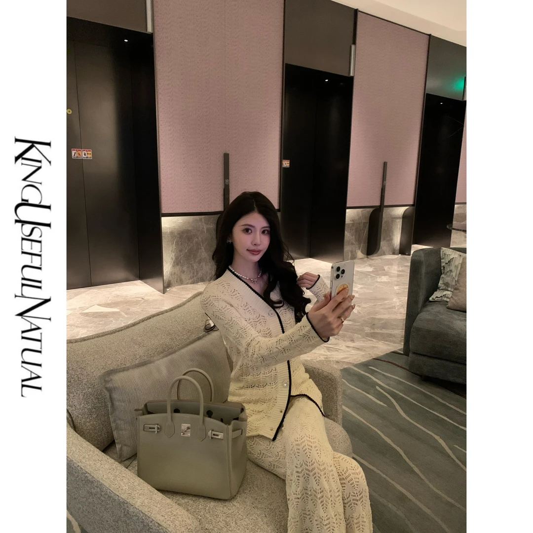 KUN【安妮午后】春日look 镂空花纹撞色金银丝线长裤两件套装