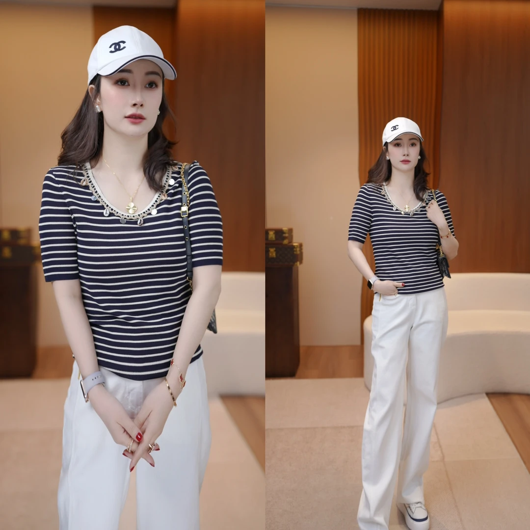 【贝壳条纹】夏季百搭轻薄圆领针织小衫XY253135