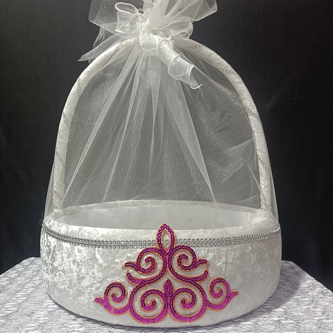 哈萨克斯坦进口糖果篮（五种颜色）