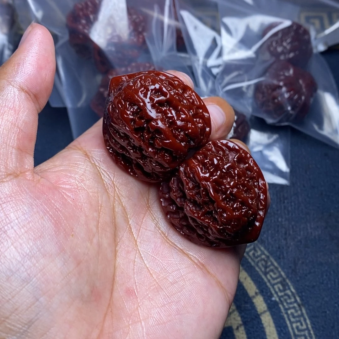 文玩核桃吊坠满天星37 sec