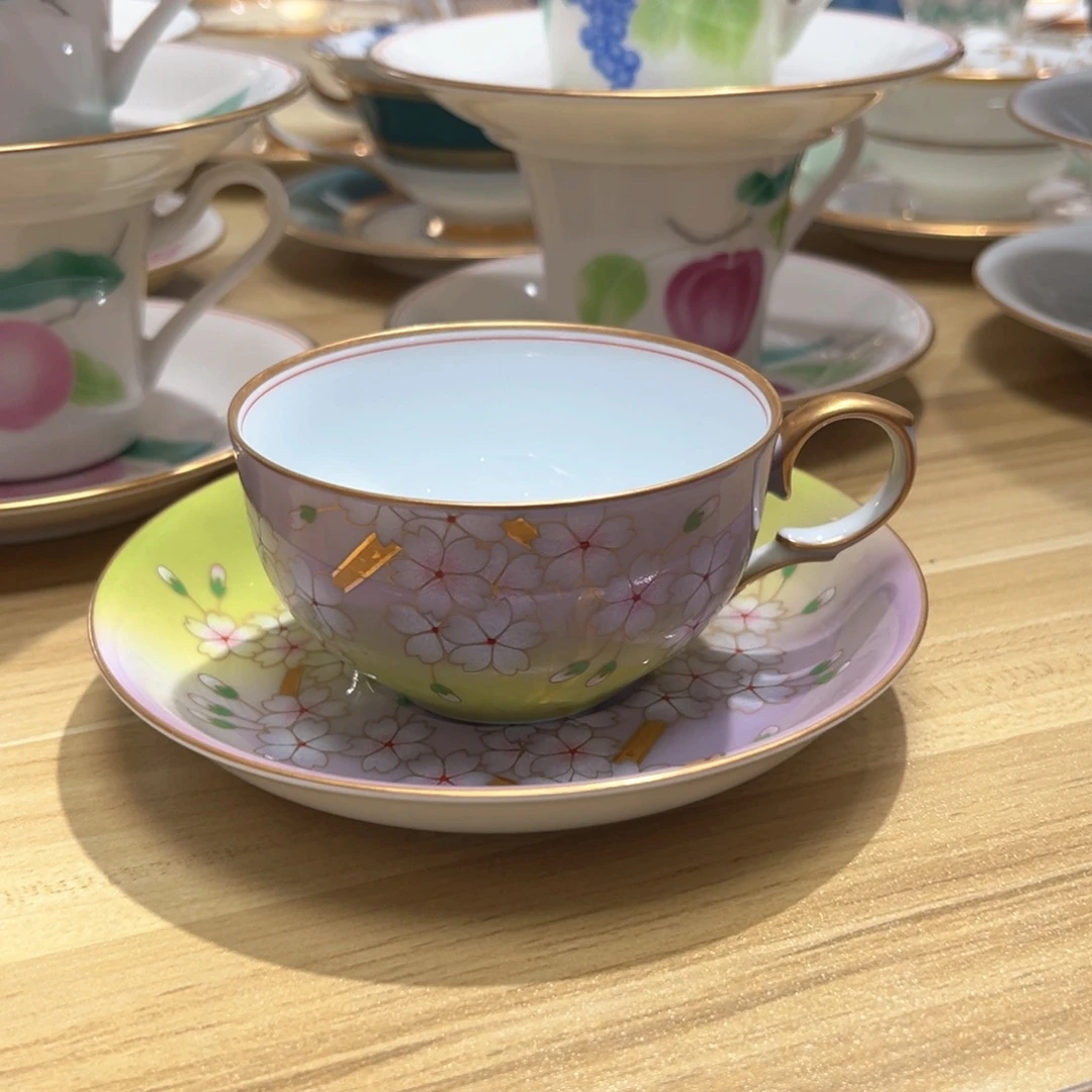 瓷片哈哈哈我也是很想要这个