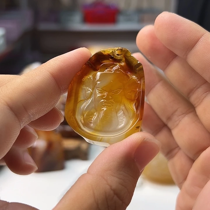 玛瑙/玉髓颈饰未镶嵌