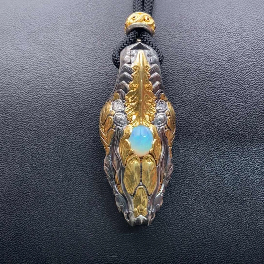 银S925镶嵌欧泊颈饰