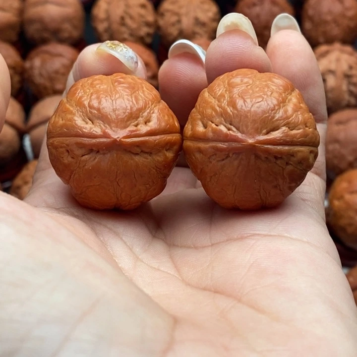 核桃精品文玩核桃手捻元宝墩