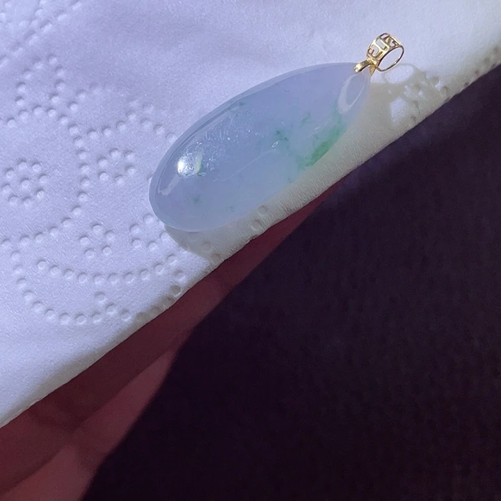 颈饰18K金镶嵌翡翠翡翠