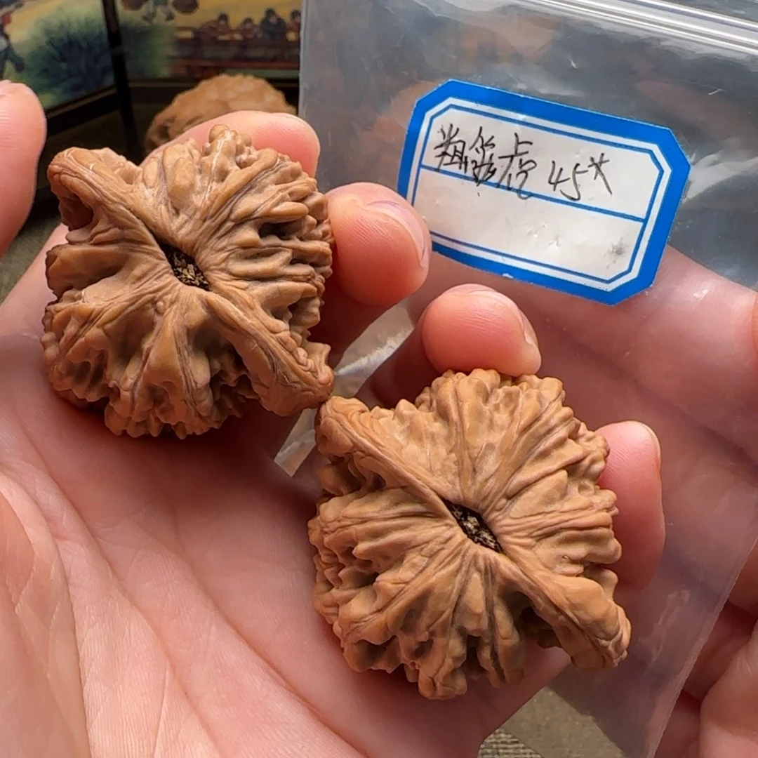 文玩核桃把件发发发