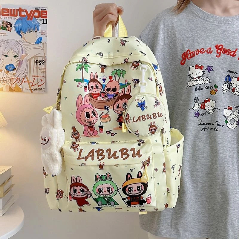 新款大容量拉布布可爱卡通小学生轻便背包女初中学生书包双肩包