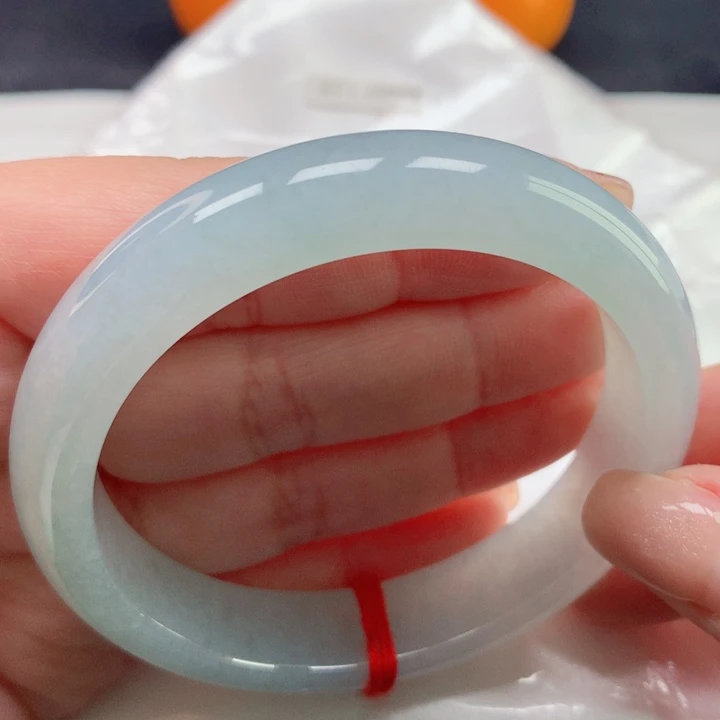 翡翠手镯未镶嵌冰蓝晴5657