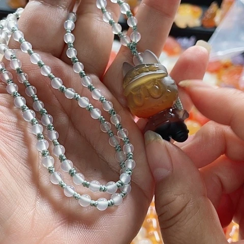 玛瑙/玉髓颈饰未镶嵌娜*