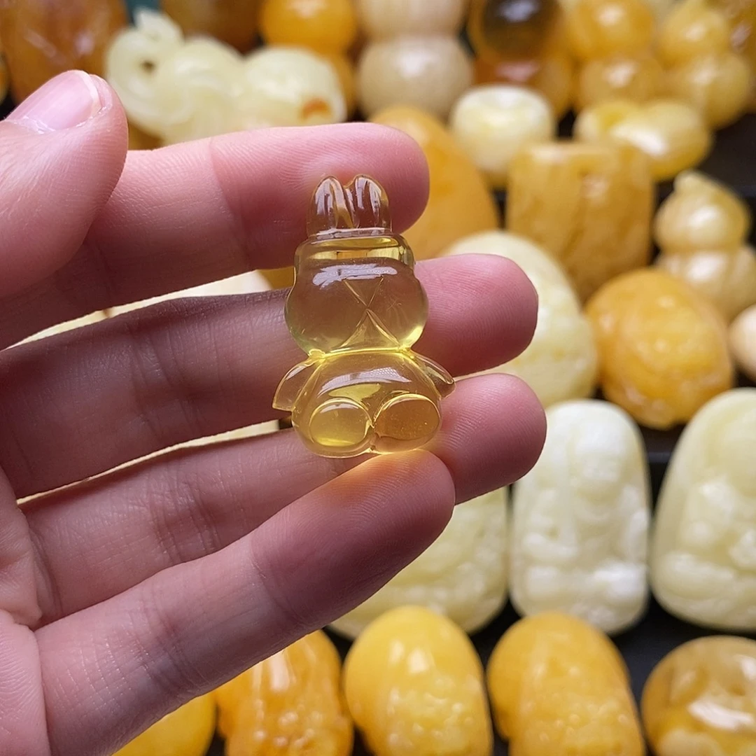 琥珀颈饰未镶嵌琥珀蜜蜡吊坠