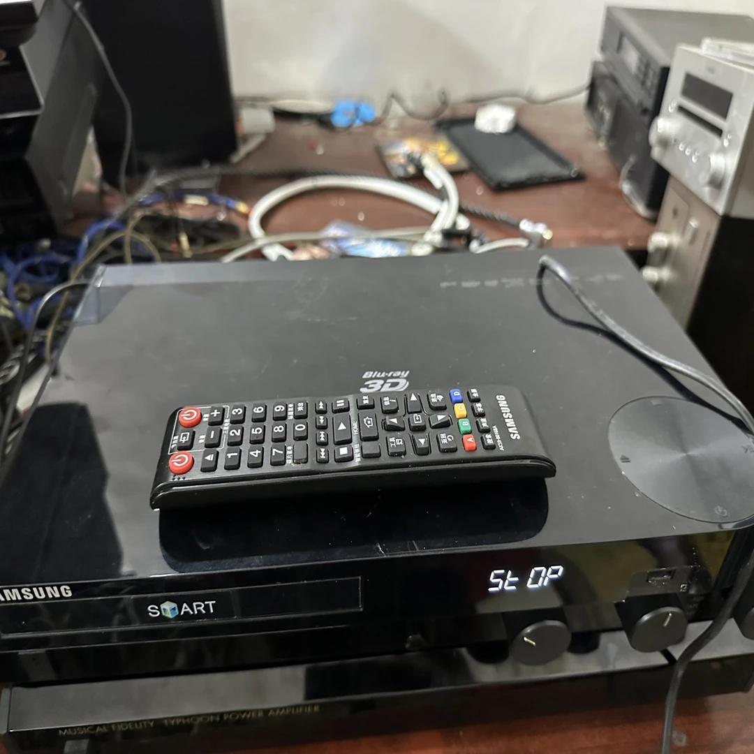 8新 Samsung/三星 二手三星蓝光机,带遥控器不包邮