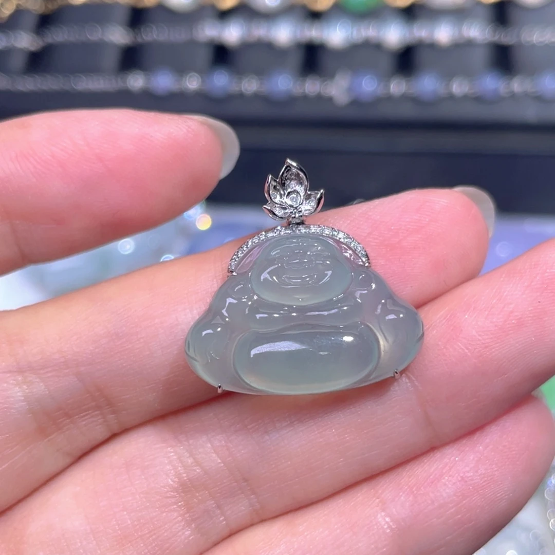 颈饰18K金镶嵌翡翠翡翠