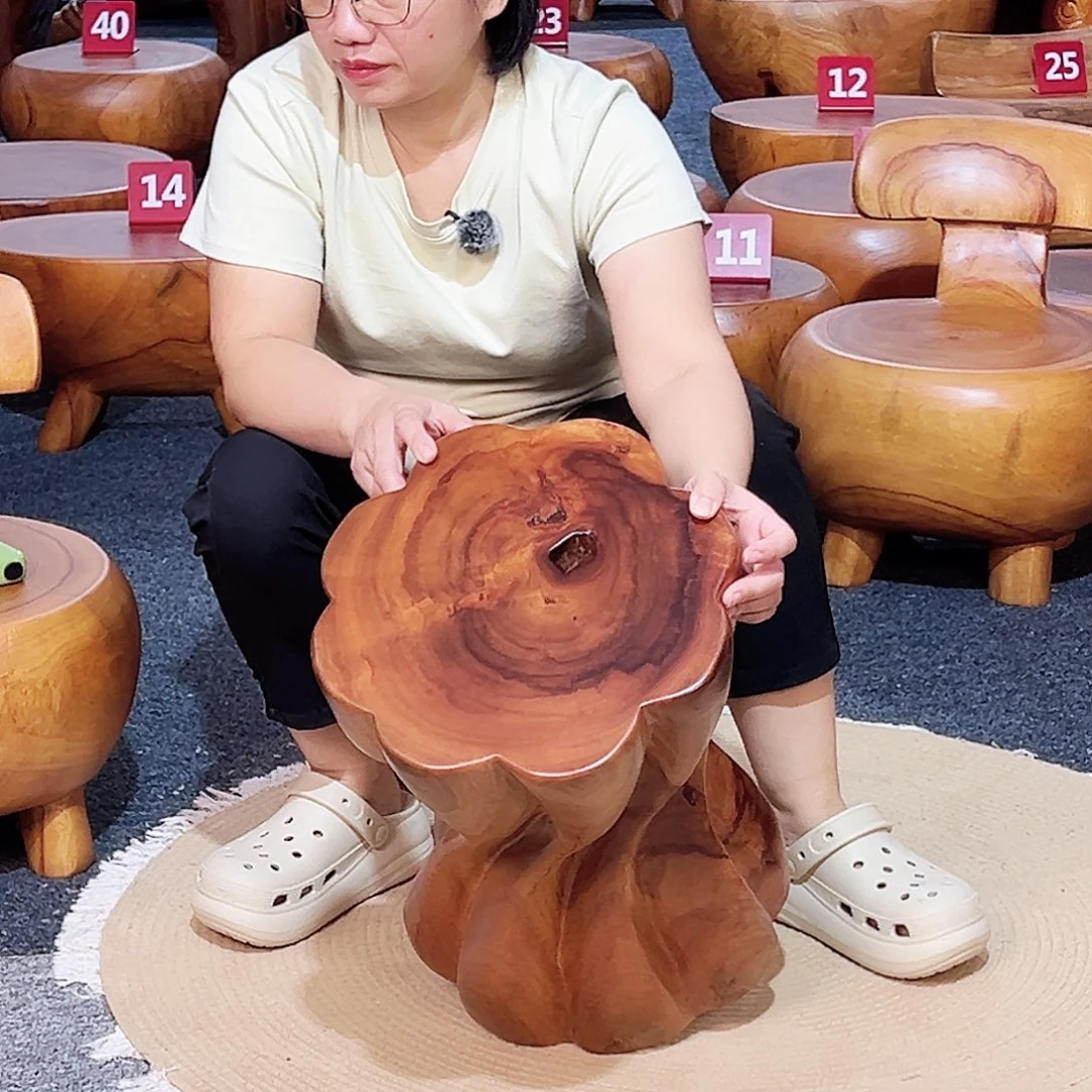 25 号香樟木尺寸：31-30-42cm