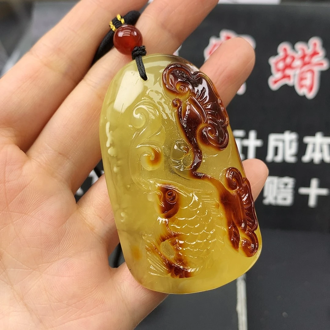 琥珀未镶嵌珠宝奇石