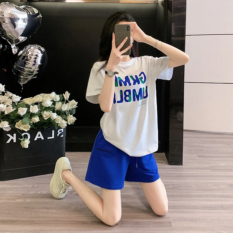 时尚减龄休闲套装女2025新款韩版宽松显瘦白色t恤短裤两件套装夏